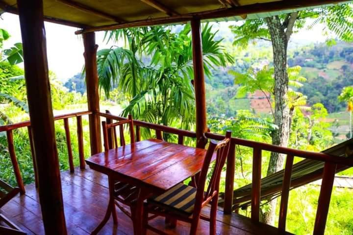 Ella Bamboo Cabana Ngoại thất bức ảnh
